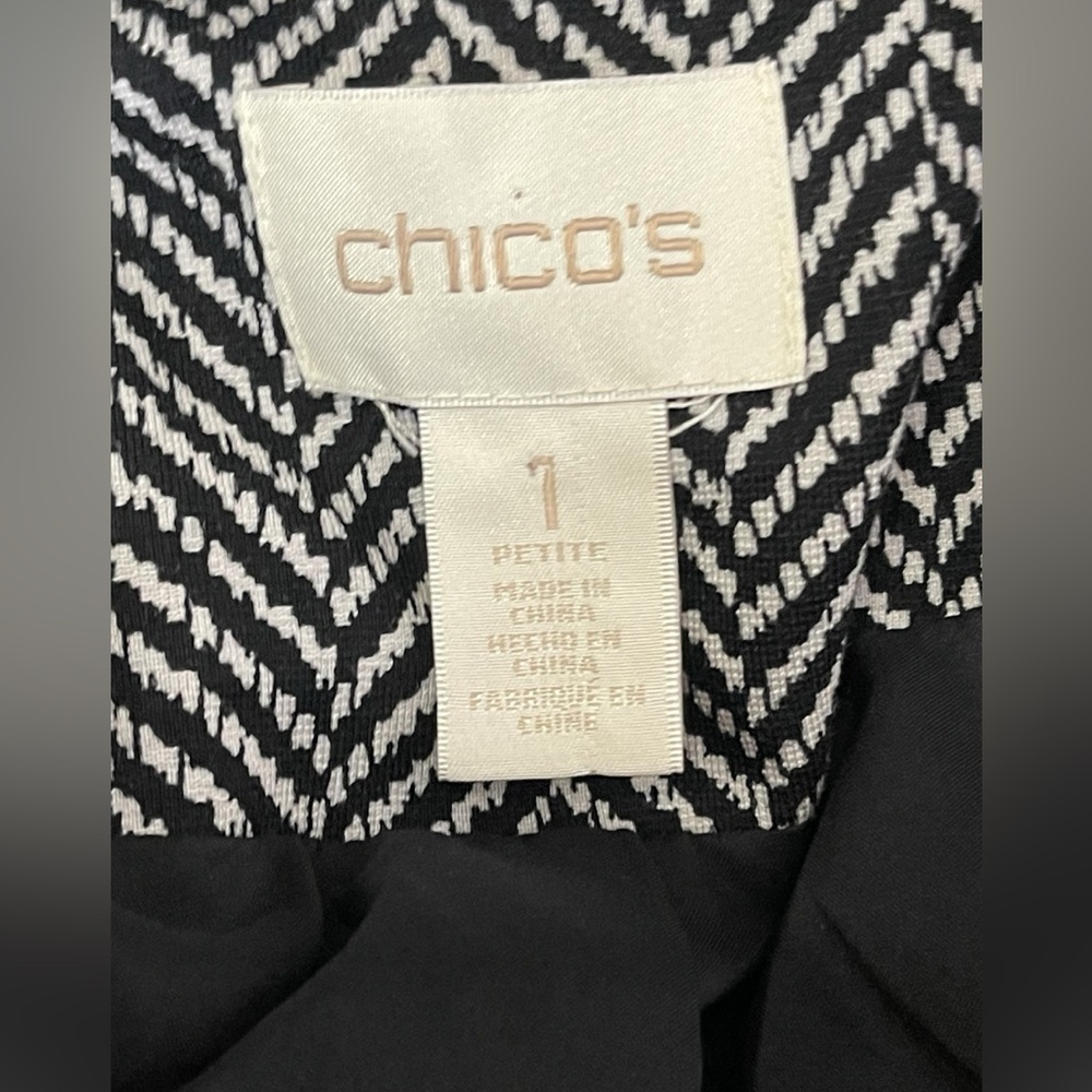 Chico’s blazer size 8 petite black & white herringbone jacket blazer 🖤🖤 - Picture 10 of 11